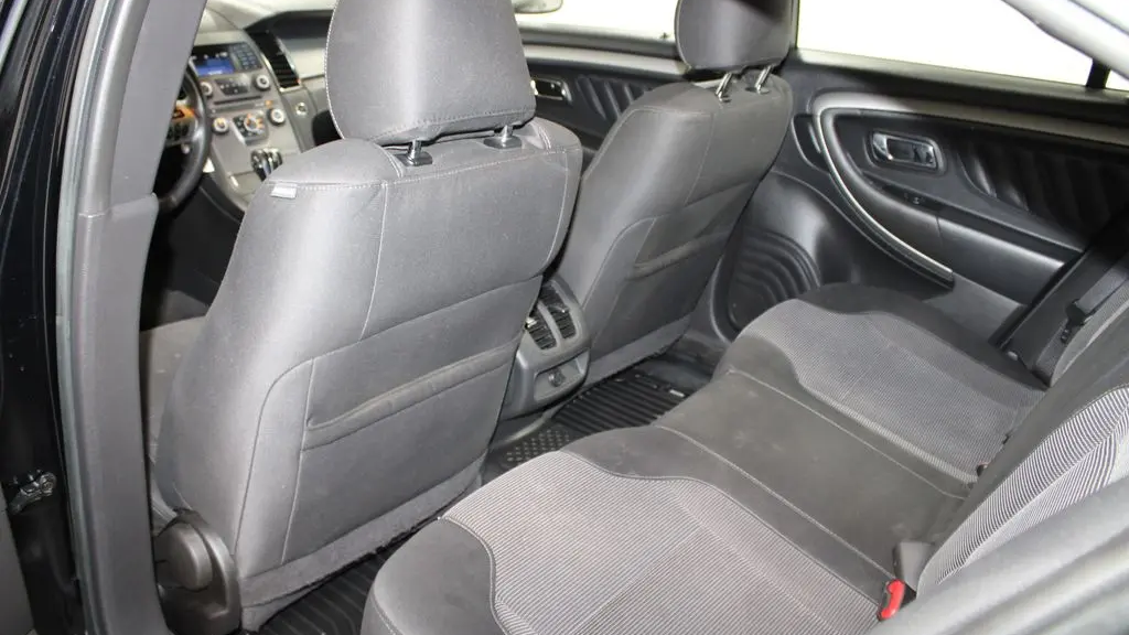 2017 Ford Taurus SEL