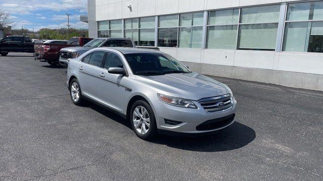 2011 Ford Taurus SEL