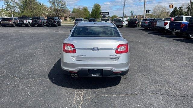 2011 Ford Taurus SEL