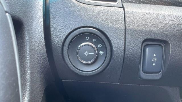 2011 Ford Taurus SEL