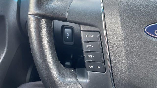 2011 Ford Taurus SEL