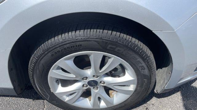 2011 Ford Taurus SEL