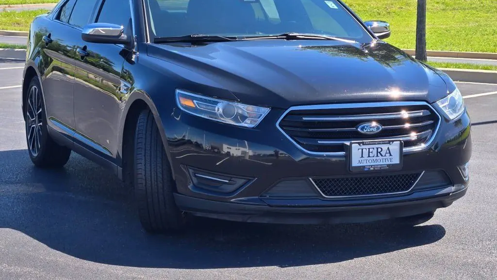 2019 Ford Taurus Limited