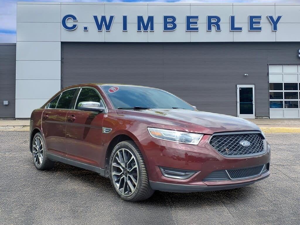 2019 Ford Taurus - $15,995