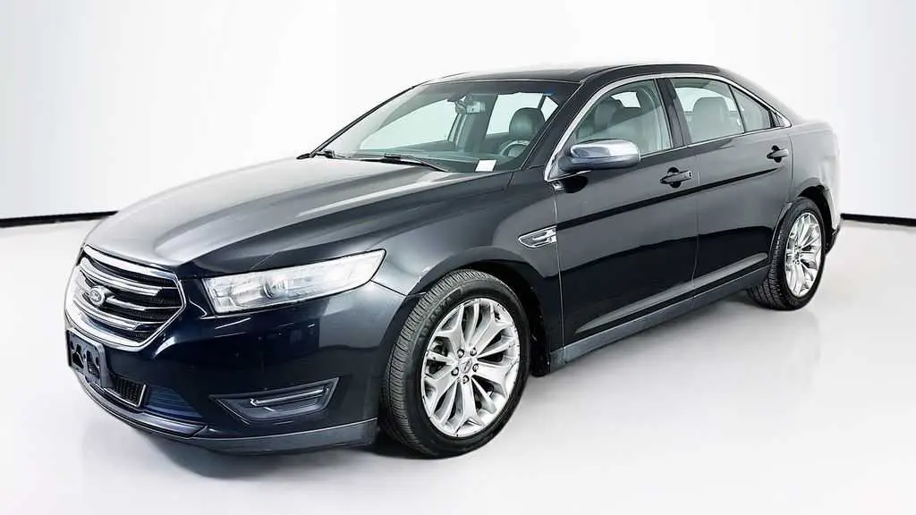 Preowned 2014 Ford Taurus Limited for Sale