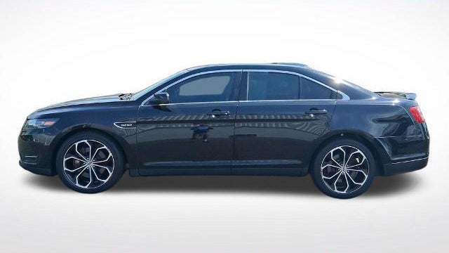 2016 Ford Taurus SHO