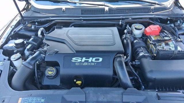 2016 Ford Taurus SHO