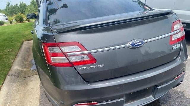 2016 Ford Taurus SHO