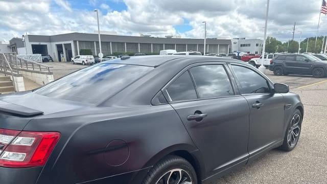 2018 Ford Taurus SHO