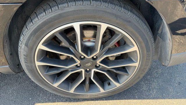 2018 Ford Taurus SHO