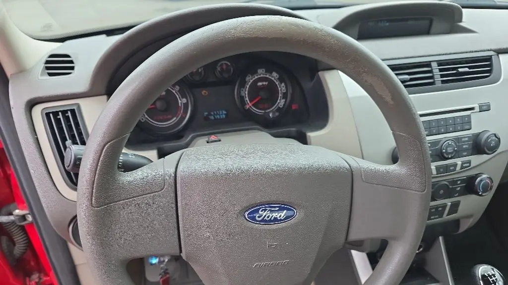 2008 Ford Focus S