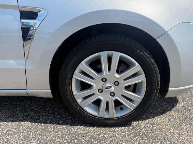 2009 Ford Focus - $6,699