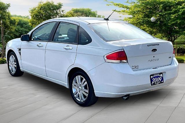 2009 Ford Focus SEL — photo 1 of 24