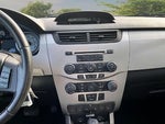 2009 Focus Thumbnail 6