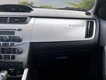 2009 Focus Thumbnail 17