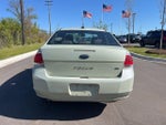 2010 Focus Thumbnail 6