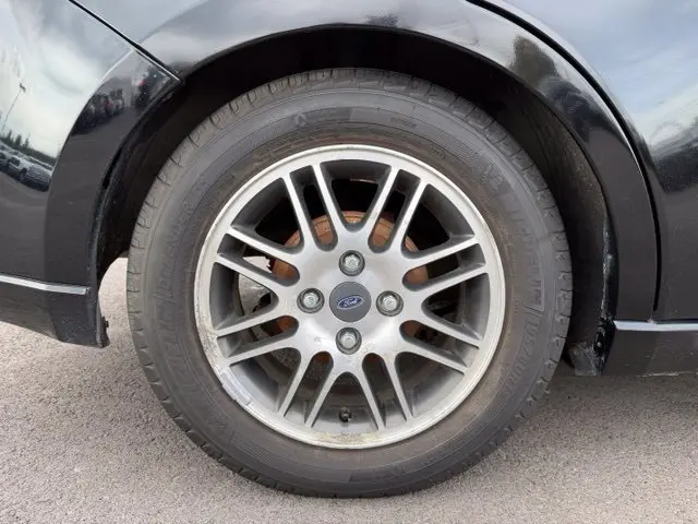 2011 Ford Focus - $5,489