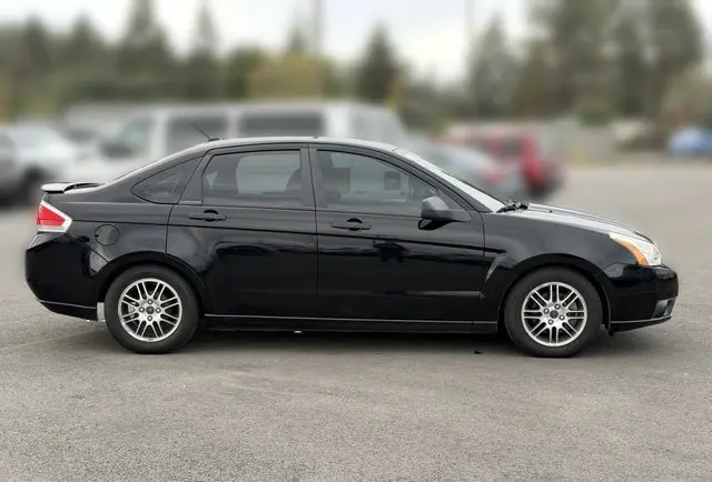 2011 Ford Focus - $5,489