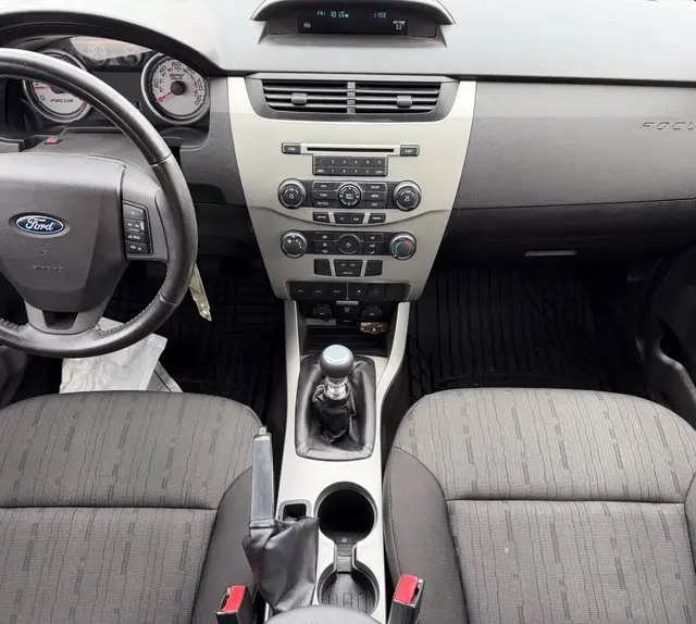 2011 Ford Focus - $5,489