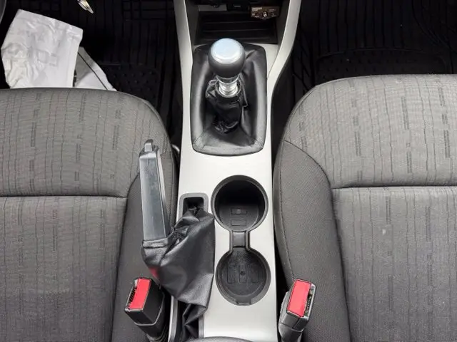2011 Ford Focus - $5,489