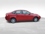 2010 Focus Thumbnail 3