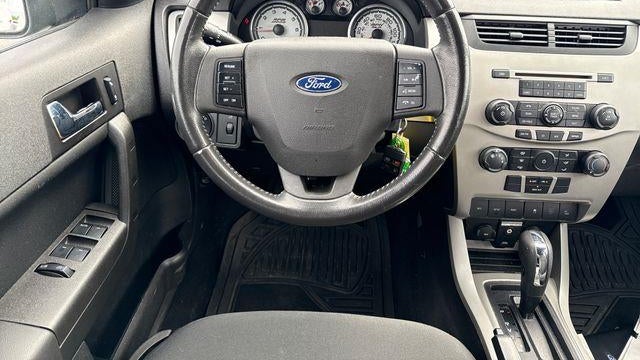 2010 Ford Focus SES