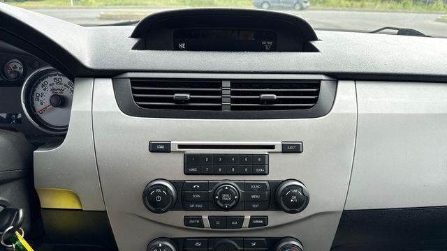 2010 Ford Focus SES