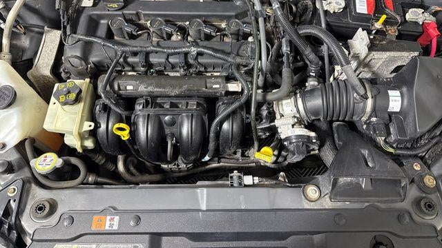 2010 Ford Focus SES