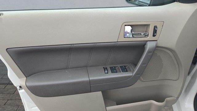 2011 Ford Focus SEL