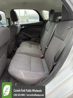 2012 Focus Thumbnail 8