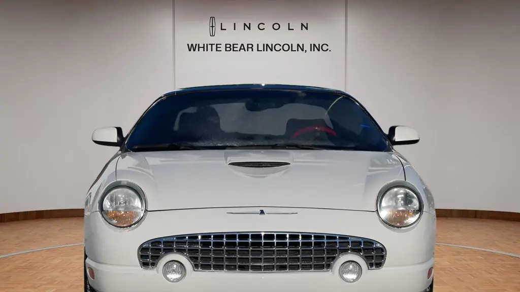 2002 Ford Thunderbird Deluxe