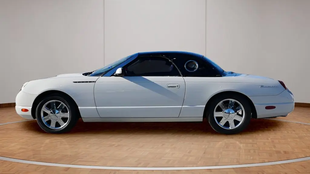2002 Ford Thunderbird Deluxe