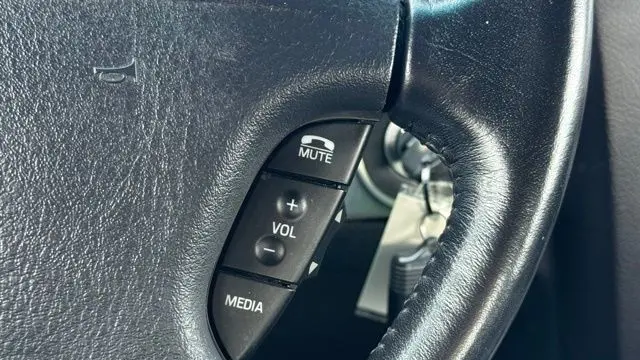 2005 Ford Thunderbird Deluxe