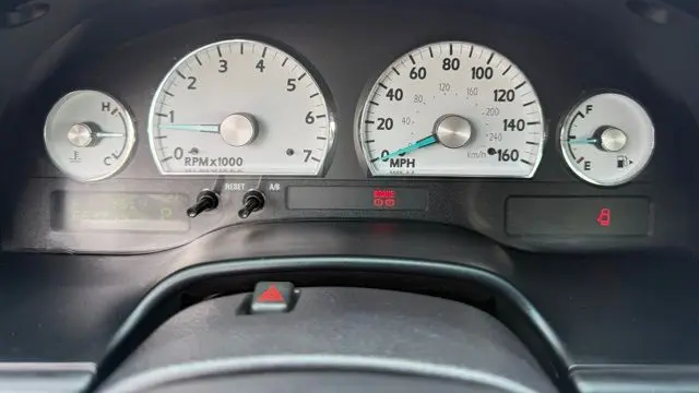 2005 Ford Thunderbird Deluxe