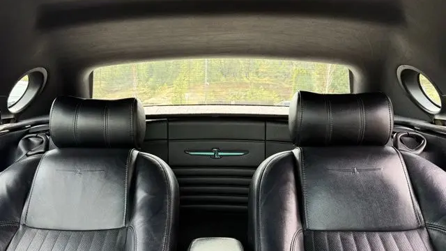 2005 Ford Thunderbird Deluxe