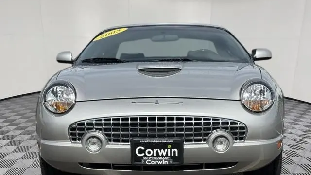 2005 Ford Thunderbird Deluxe