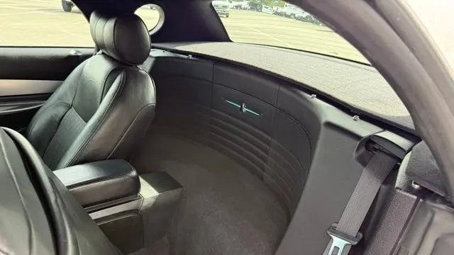 2005 Ford Thunderbird Deluxe