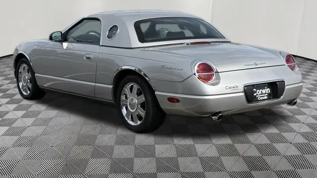 2005 Ford Thunderbird Deluxe