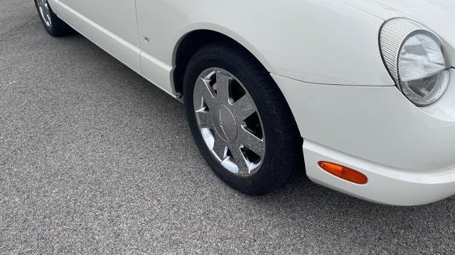 2003 Ford Thunderbird Premium