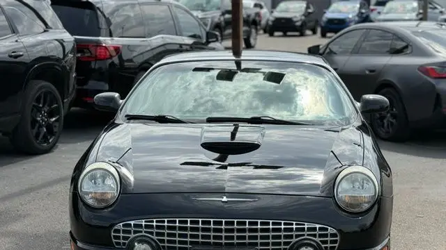 2002 Ford Thunderbird Deluxe