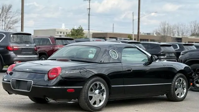 2002 Ford Thunderbird Deluxe