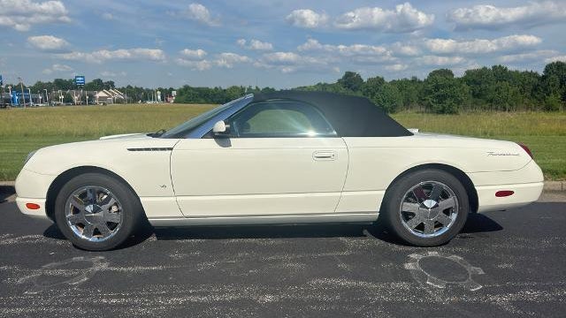 2003 Ford Thunderbird Premium