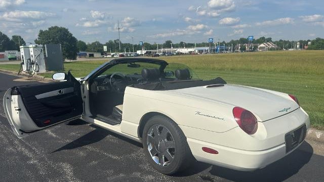 2003 Ford Thunderbird Premium
