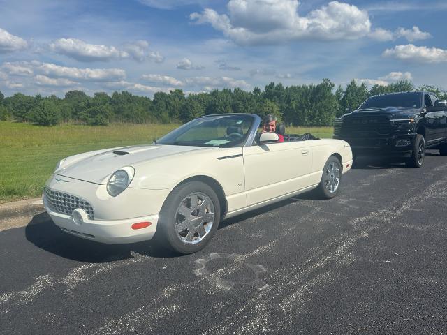 2003 Ford Thunderbird - $9,995