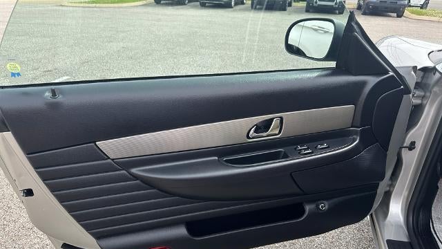 2004 Ford Thunderbird Deluxe