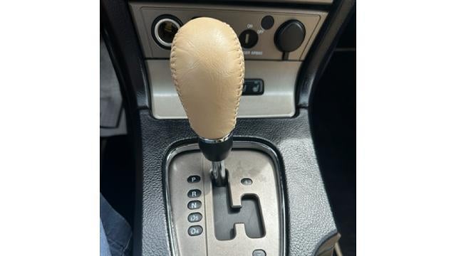 2004 Ford Thunderbird Deluxe