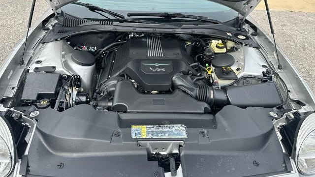 2004 Ford Thunderbird Deluxe