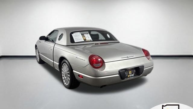 2004 Ford Thunderbird Deluxe