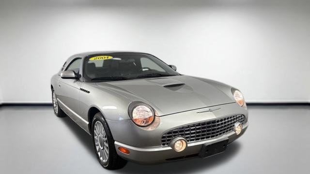 2004 Ford Thunderbird Deluxe
