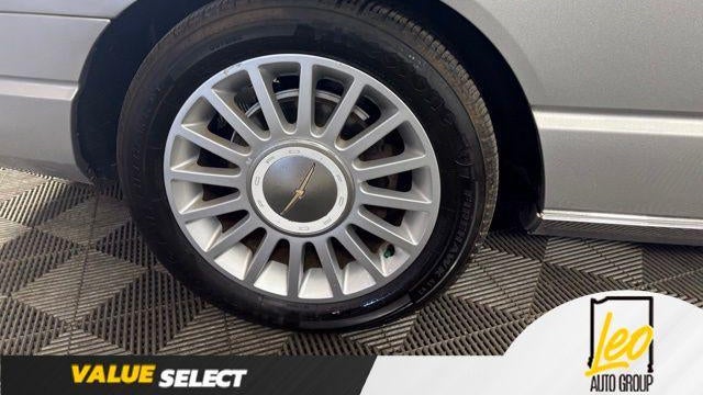 2004 Ford Thunderbird Deluxe